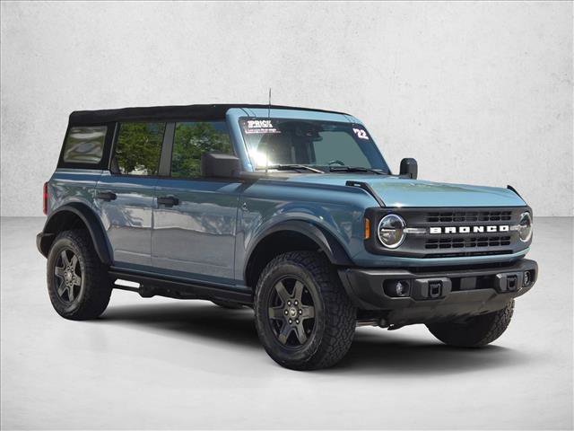 Used 2022 Ford Bronco Black Diamond image 3