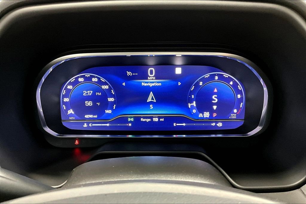 Used 2023 Chevrolet Suburban Z71 w/ Luxury Package image 26