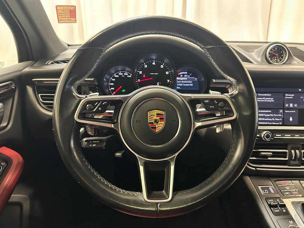 Certified 2021 Porsche Macan AWD/4WD image 11