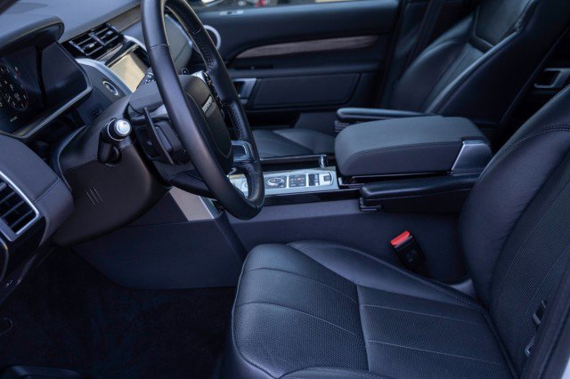 Used 2020 Land Rover Discovery HSE image 83