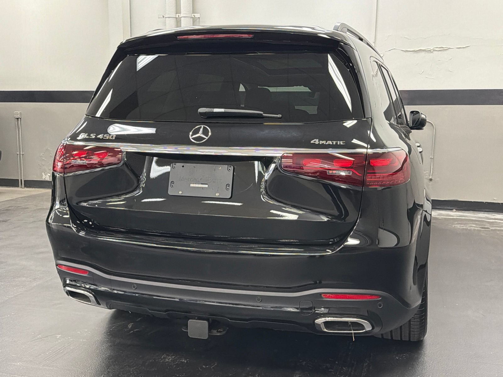 Used 2026 Mercedes-Benz GLS 450 4MATIC image 12