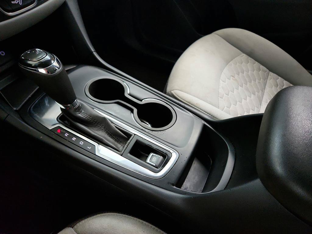 Used 2020 Chevrolet Equinox LS w/ LPO, Floor Liner Package FWD image 17