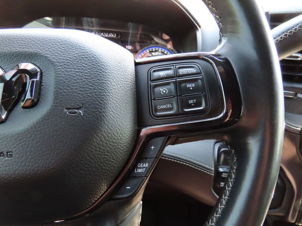 Used 2022 RAM 3500 Limited image 41