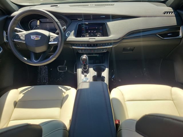 Certified 2023 Cadillac XT4 Sport FWD image 17