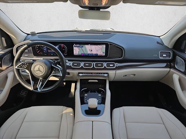 Used 2024 Mercedes-Benz GLE 450e 4MATIC image 9