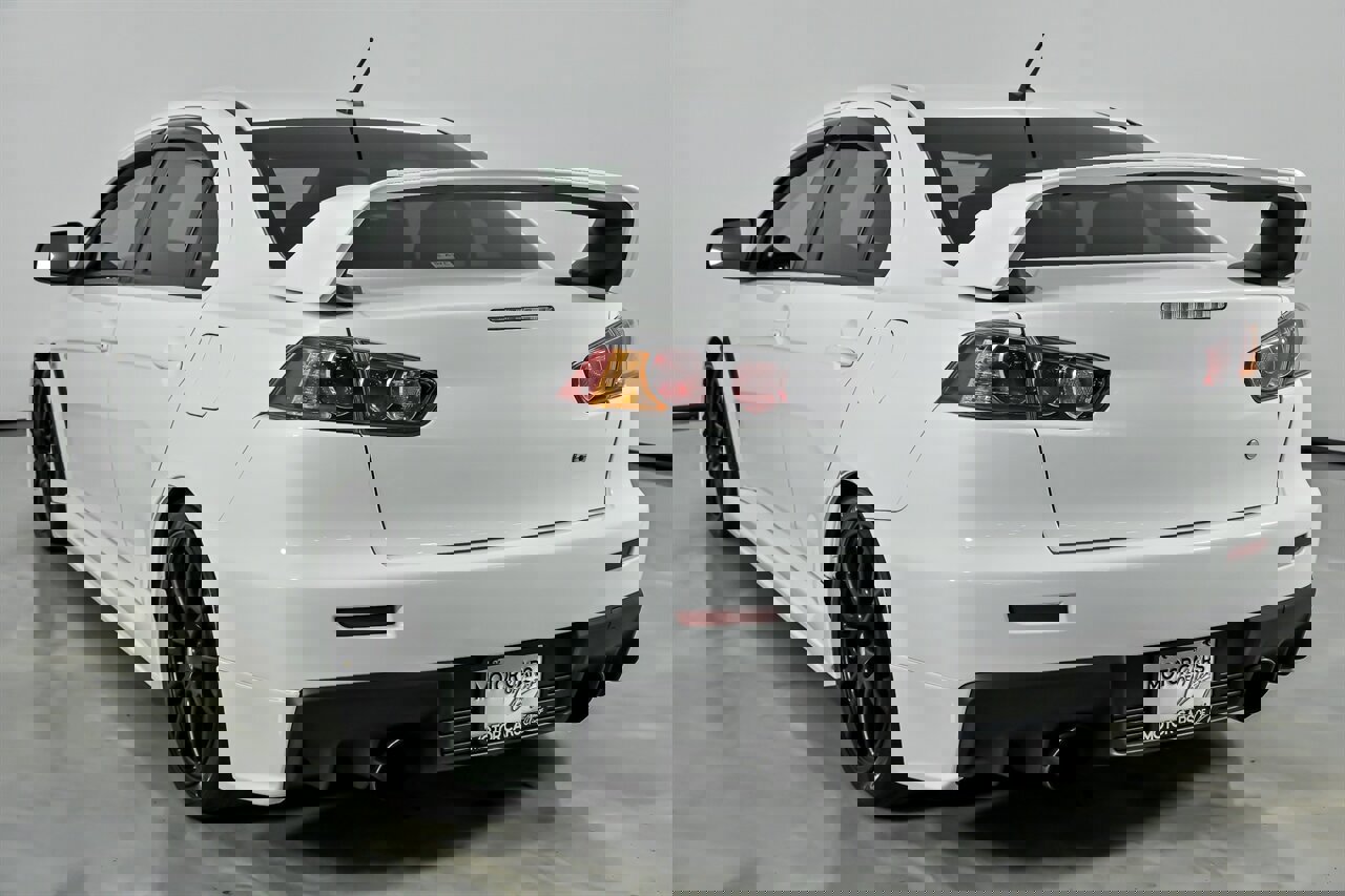 Used 2014 Mitsubishi Lancer Evolution GSR image 10