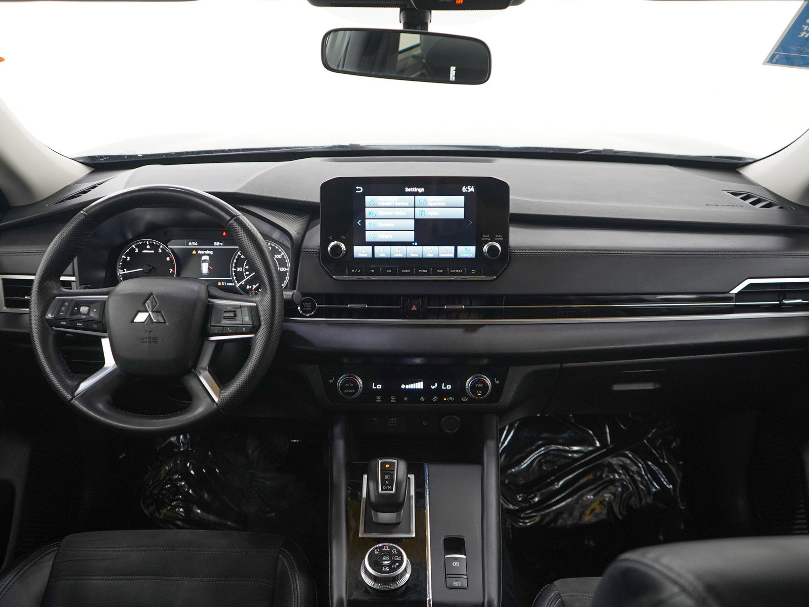 Used 2024 Mitsubishi Outlander SE AWD/4WD image 13