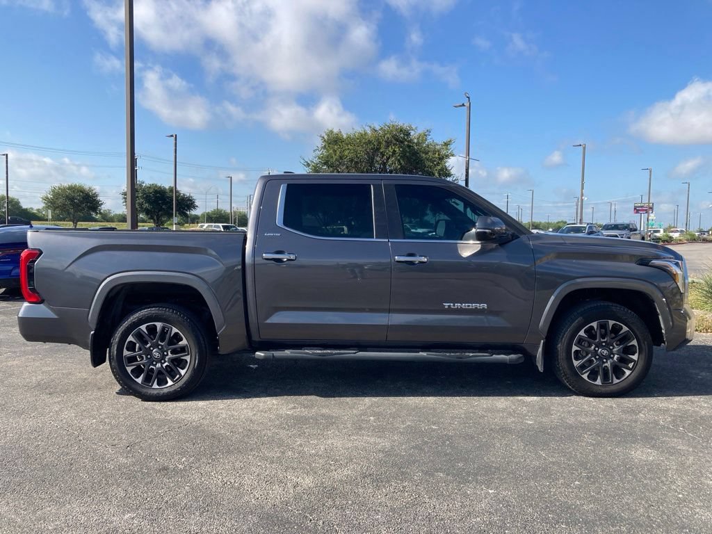 Used 2025 Toyota Tundra Limited AWD/4WD image 4