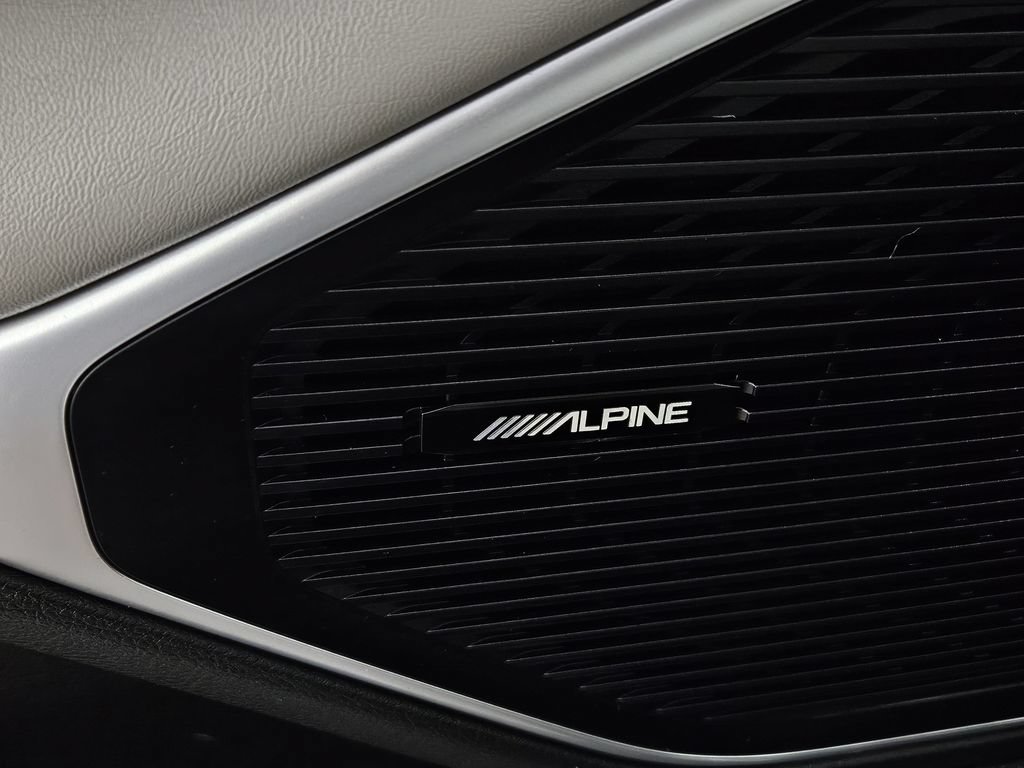 Used 2022 Jeep Wagoneer Series II RWD image 21
