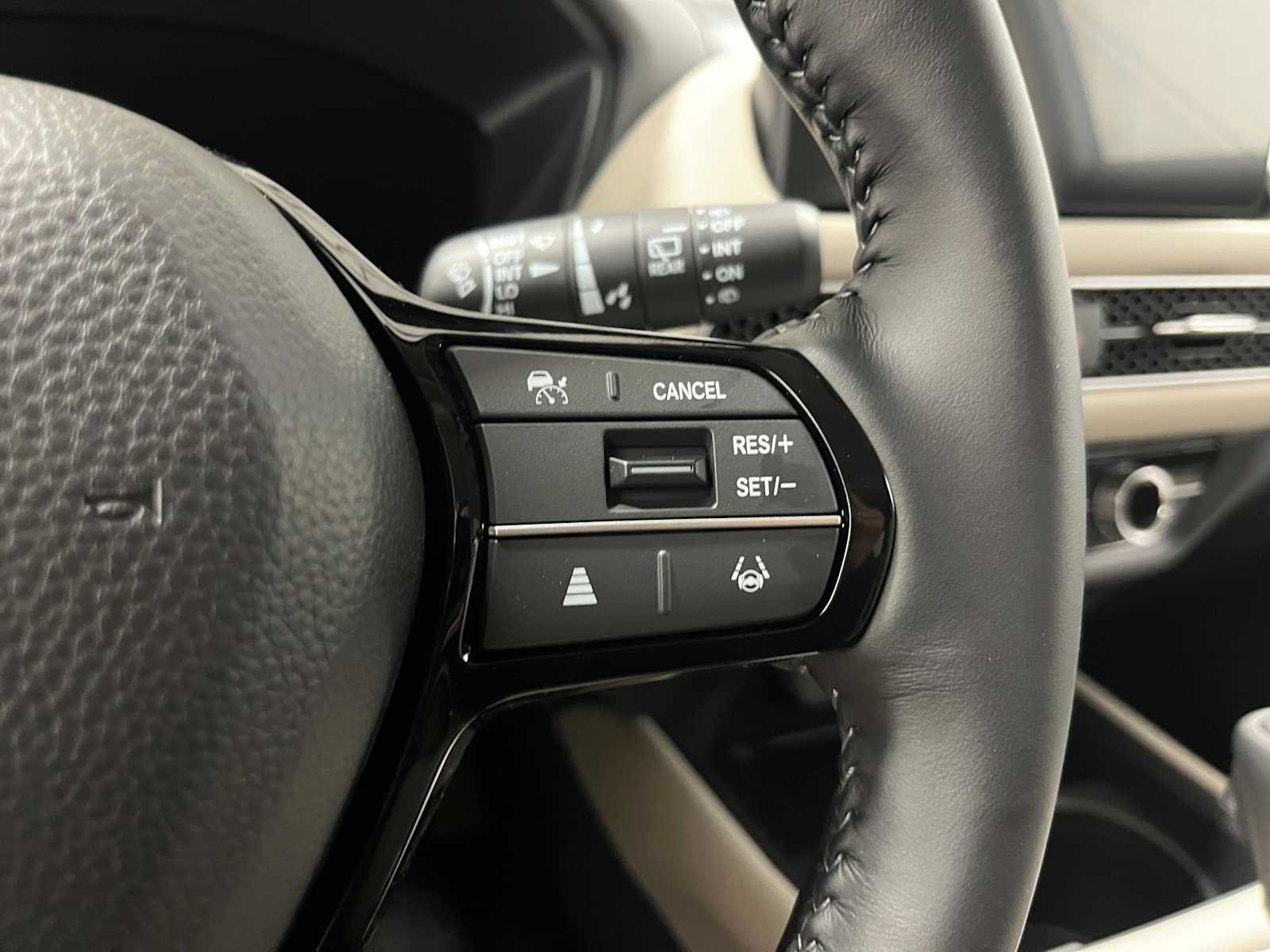 New 2027 Honda HR-V EX-L image 18