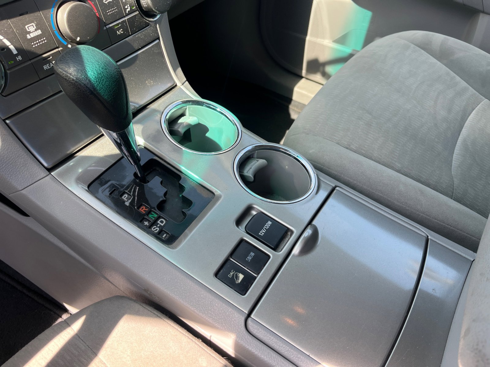 Used 2013 Toyota Highlander Plus image 30