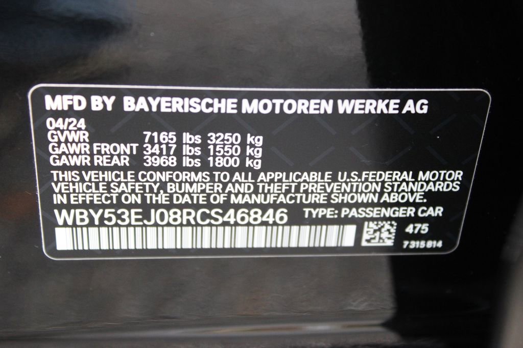 Used 2024 BMW i7 xDrive60 image 54