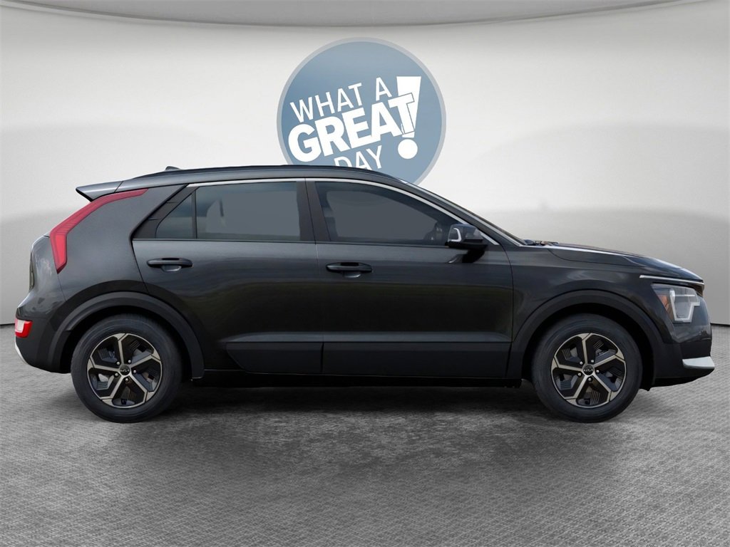 New 2025 Kia Niro EX image 7