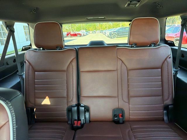 Used 2024 GMC Yukon XL Denali Ultimate image 9