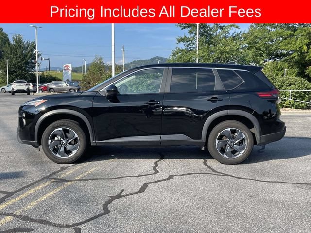 Used 2024 Nissan Rogue SV AWD/4WD image 2