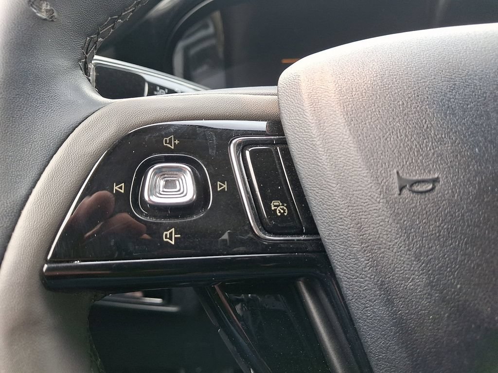 Certified 2024 Lincoln Corsair AWD w/ Equipment Group 101A image 22