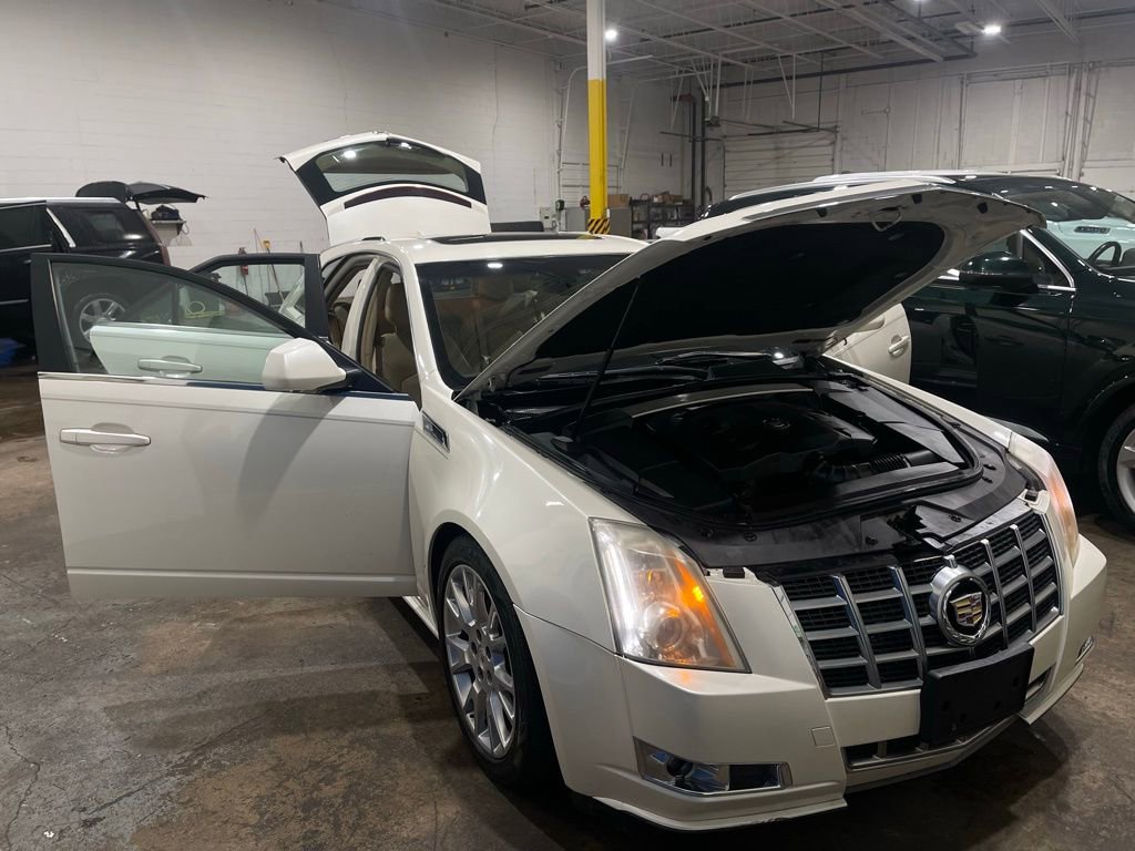 Used 2013 Cadillac CTS Premium image 22