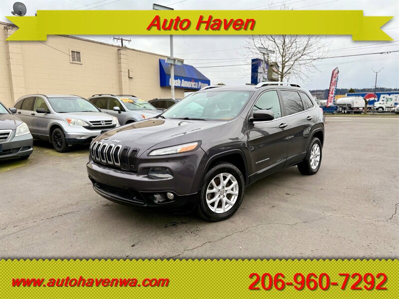 Used 2014 Jeep Cherokee Latitude w/ Cold Weather Group AWD/4WD image 1