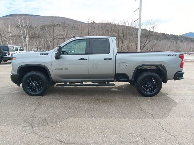 Used 2025 Chevrolet Silverado 2500 Custom w/ Custom Value Package image 6