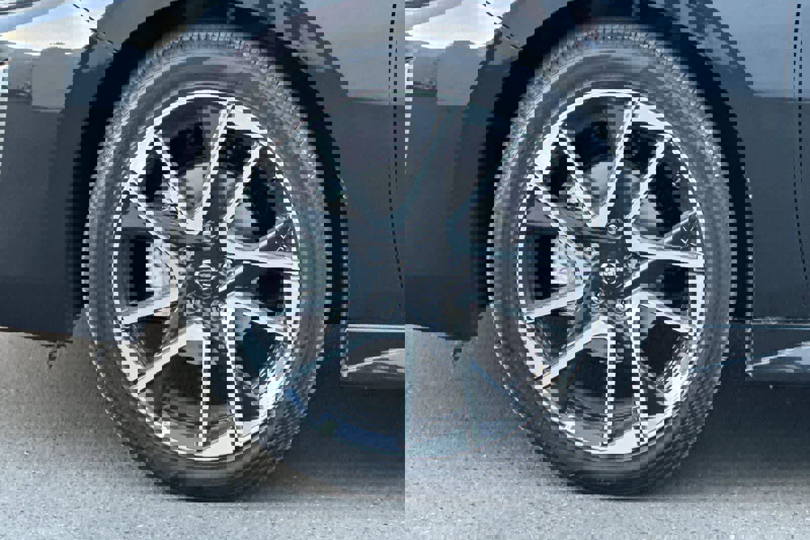 New 2025 Nissan Sentra SR w/ SR Premium Package image 26