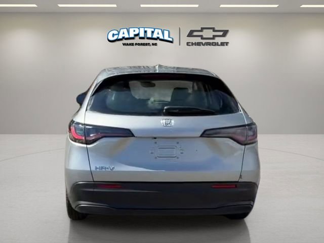 Used 2025 Honda HR-V LX image 4