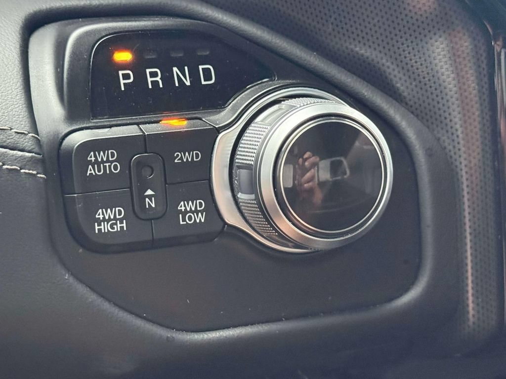 Used 2022 RAM 1500 Limited AWD/4WD image 25
