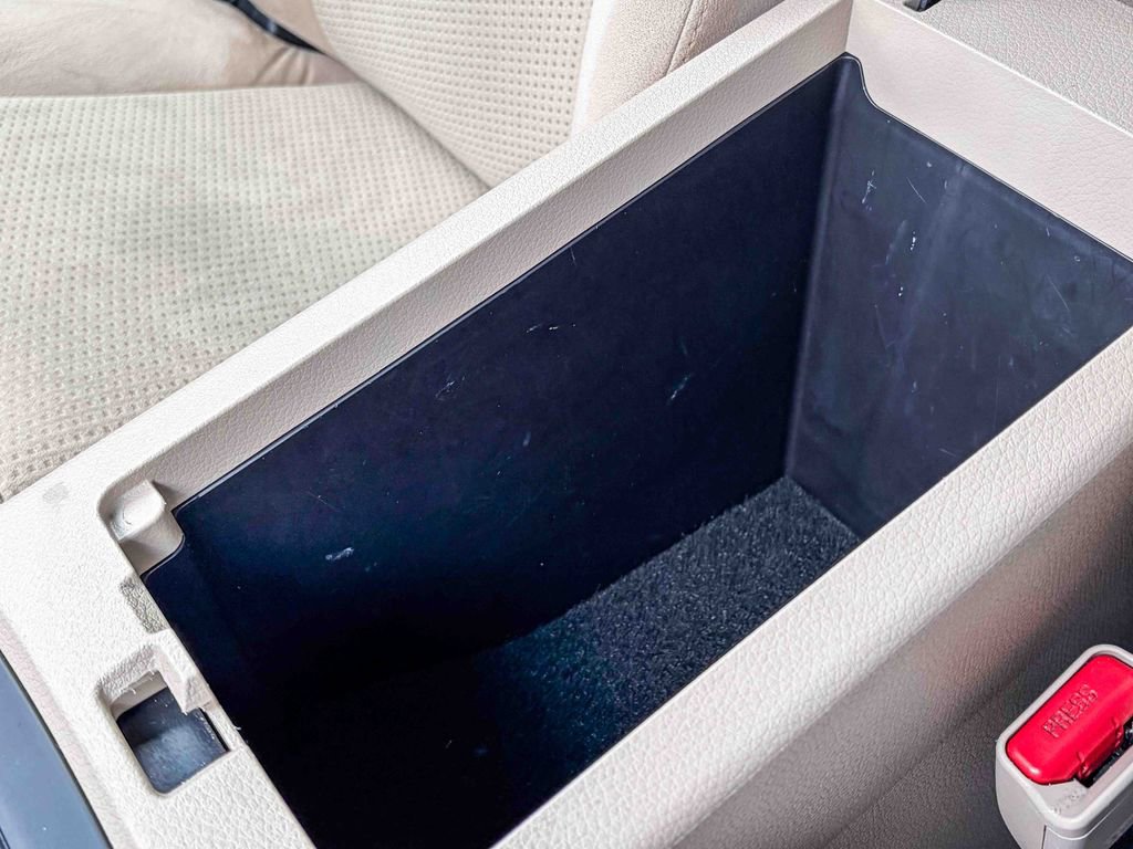 Used 2015 Nissan Altima 2.5 SV w/ Convenience Package image 51