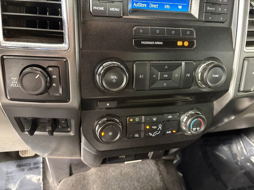 Certified 2017 Ford F250 XLT w/ FX4 Off-Road Package image 18