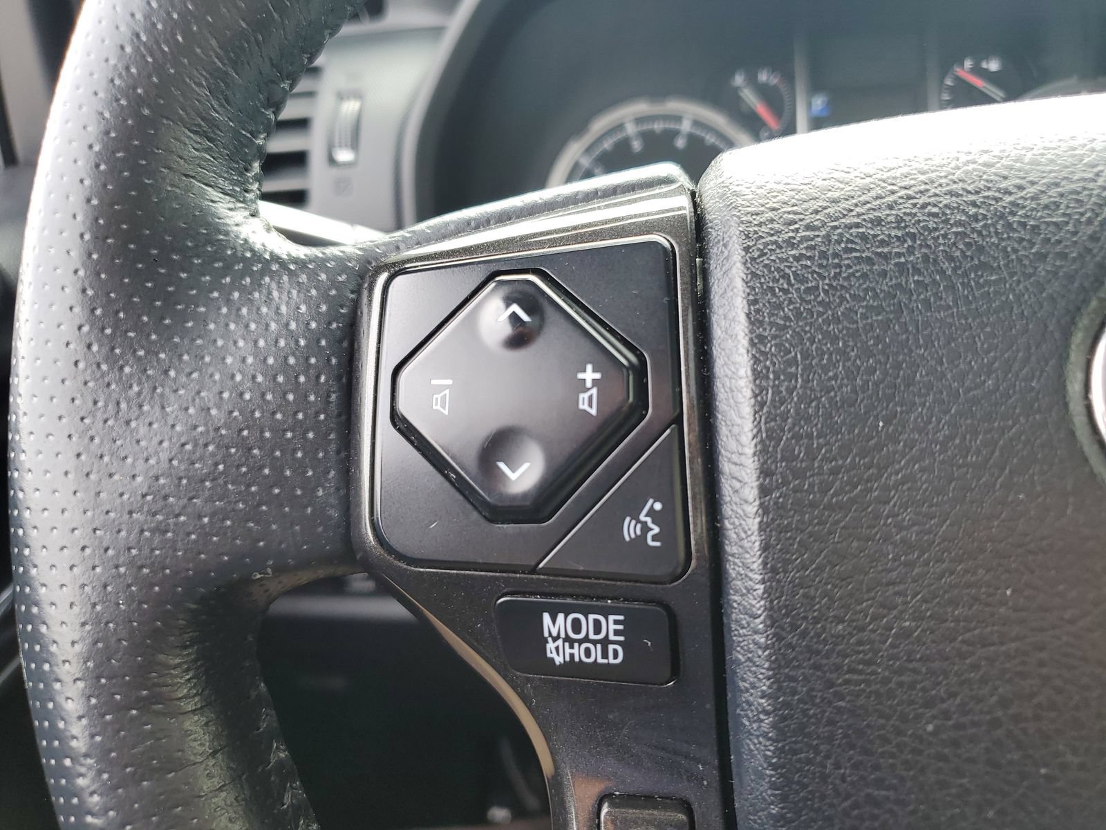 Used 2023 Toyota 4Runner TRD Off-Road Premium w/ Moonroof Package AWD/4WD image 20