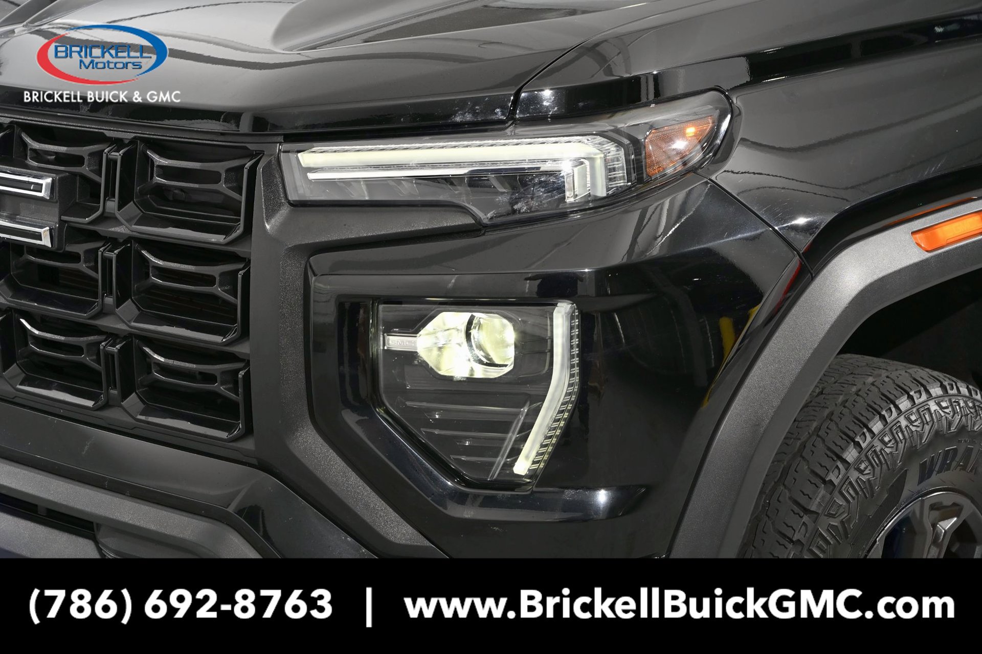 Used 2024 GMC Canyon Elevation RWD image 9