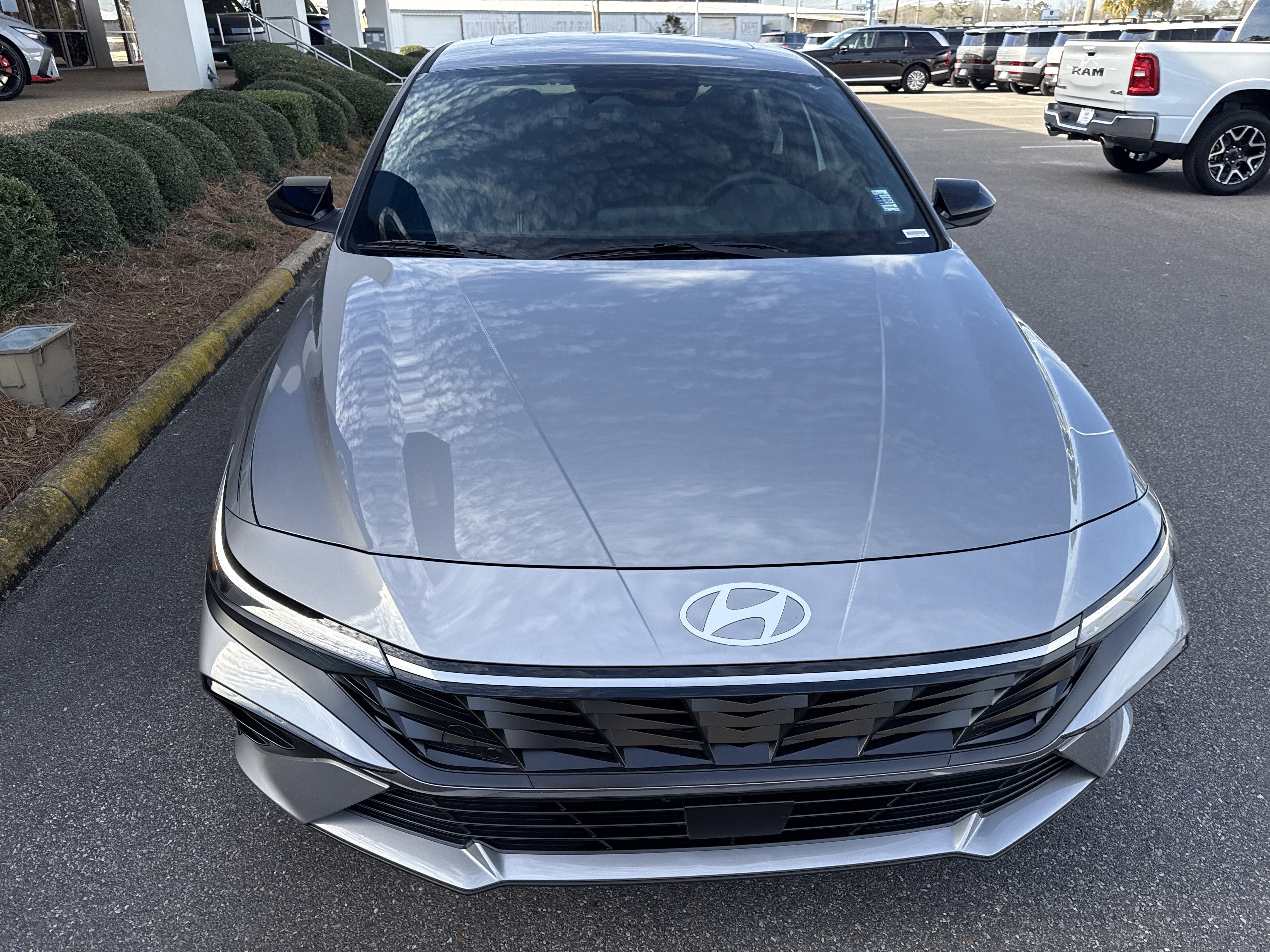 New 2026 Hyundai Elantra SEL Sport Premium image 6