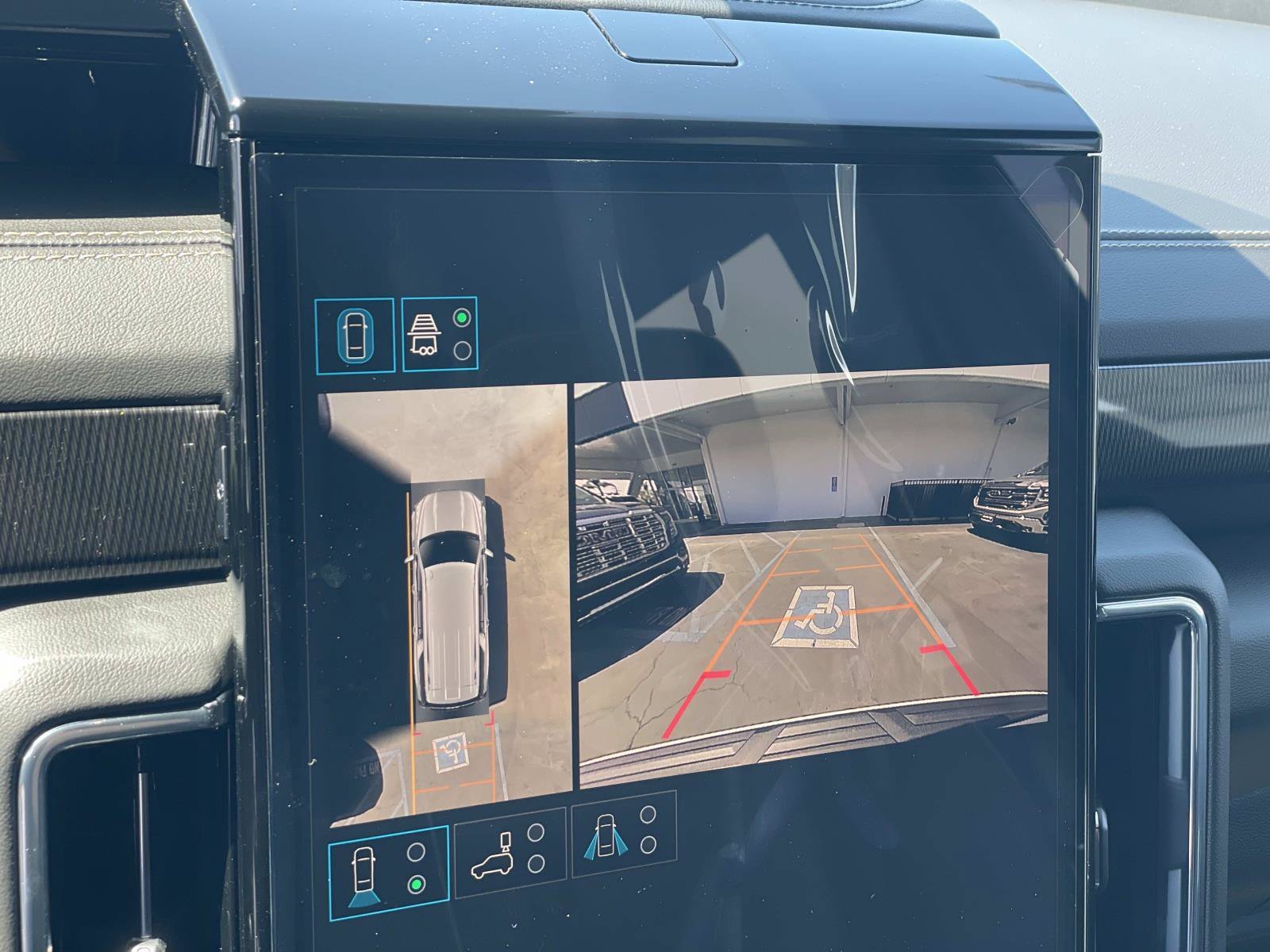 New 2026 GMC Yukon XL Elevation RWD image 14