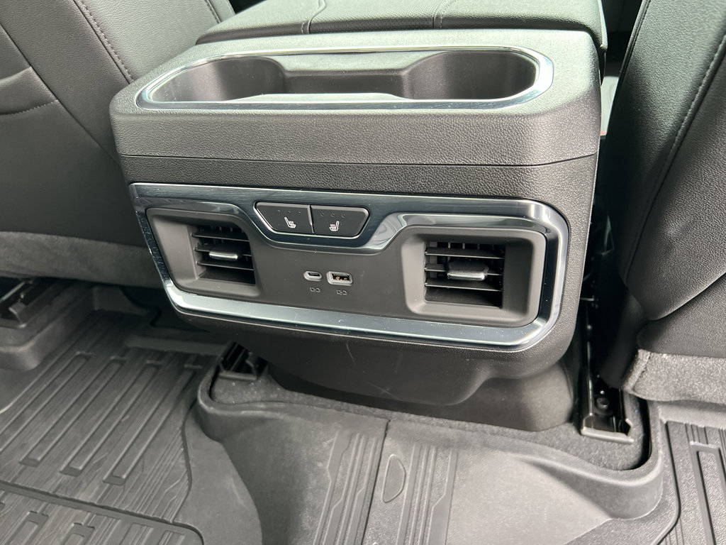 New 2025 GMC Sierra 3500 SLT w/ SLT Premium Package image 26