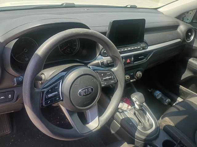 Used 2020 Kia Forte LXS FWD image 35