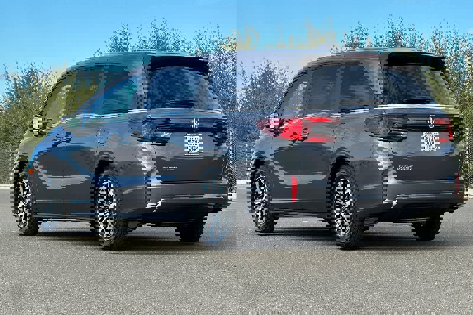 New 2026 Honda Odyssey EX-L image 4