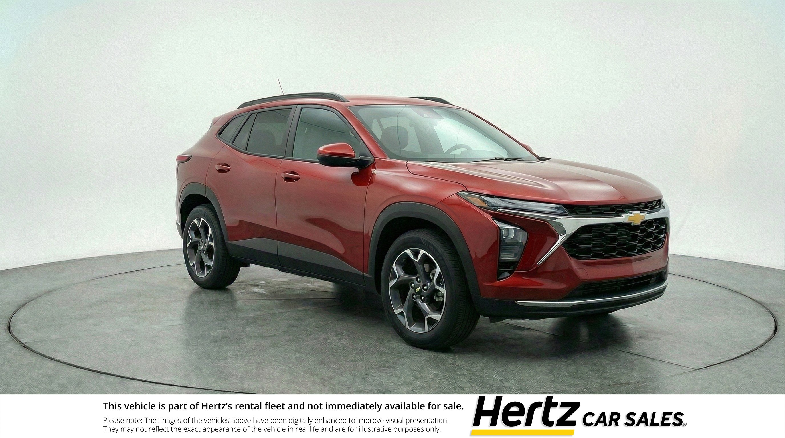 Used 2025 Chevrolet Trax LT image 1