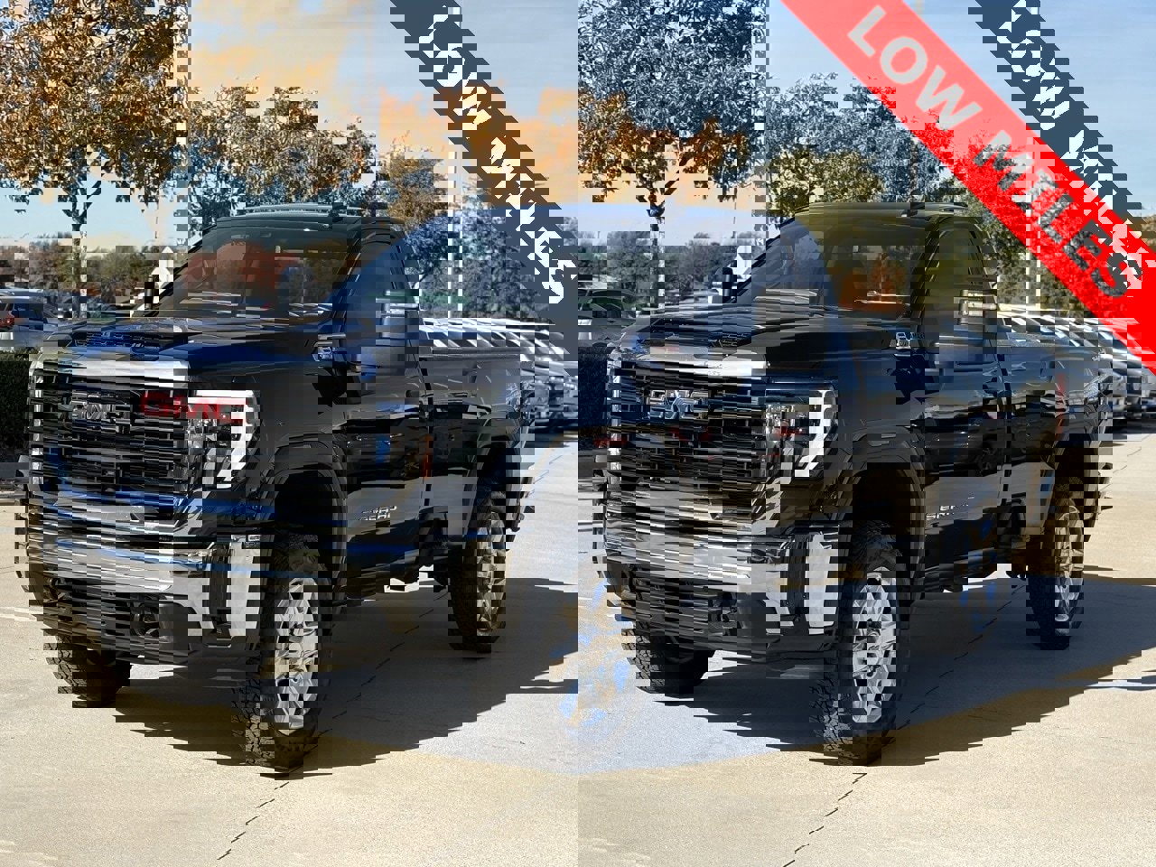 Used 2024 GMC Sierra 2500 Pro w/ 1SA Pro Safety Plus Package image 3