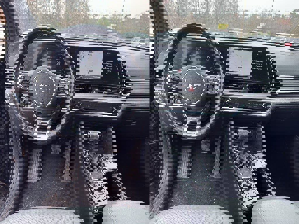 Used 2023 Kia Sportage X-Line w/ X-Line Premium Package image 25