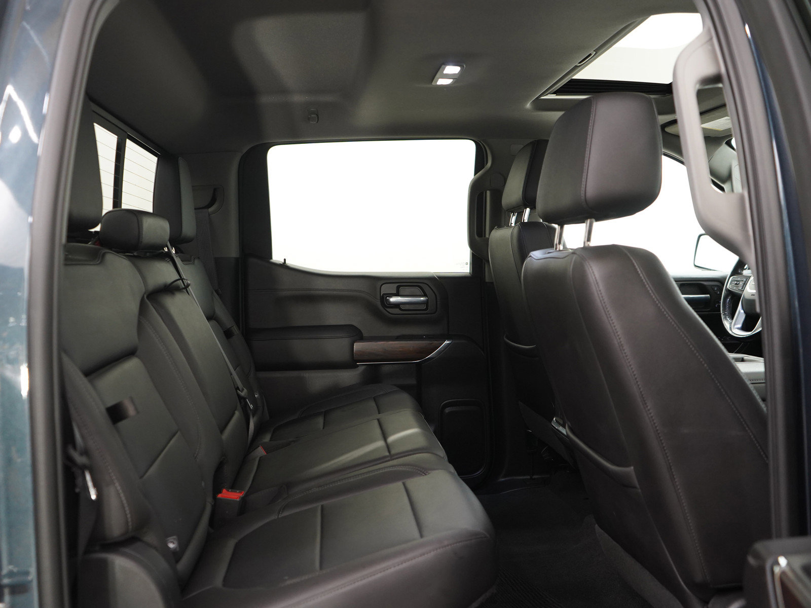 Used 2020 GMC Sierra 1500 SLT w/ SLT Premium Plus Package AWD/4WD image 12