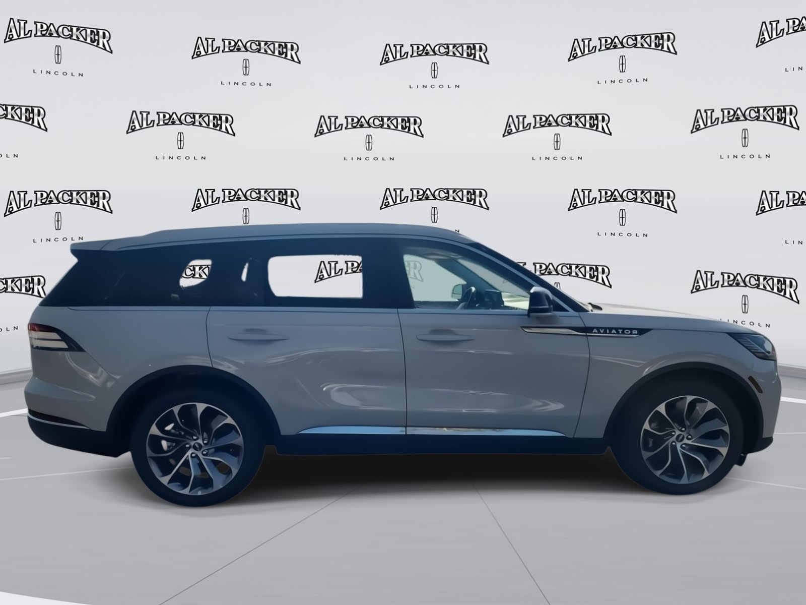 New 2025 Lincoln Aviator Reserve w/ Illumination Package RWD image 6