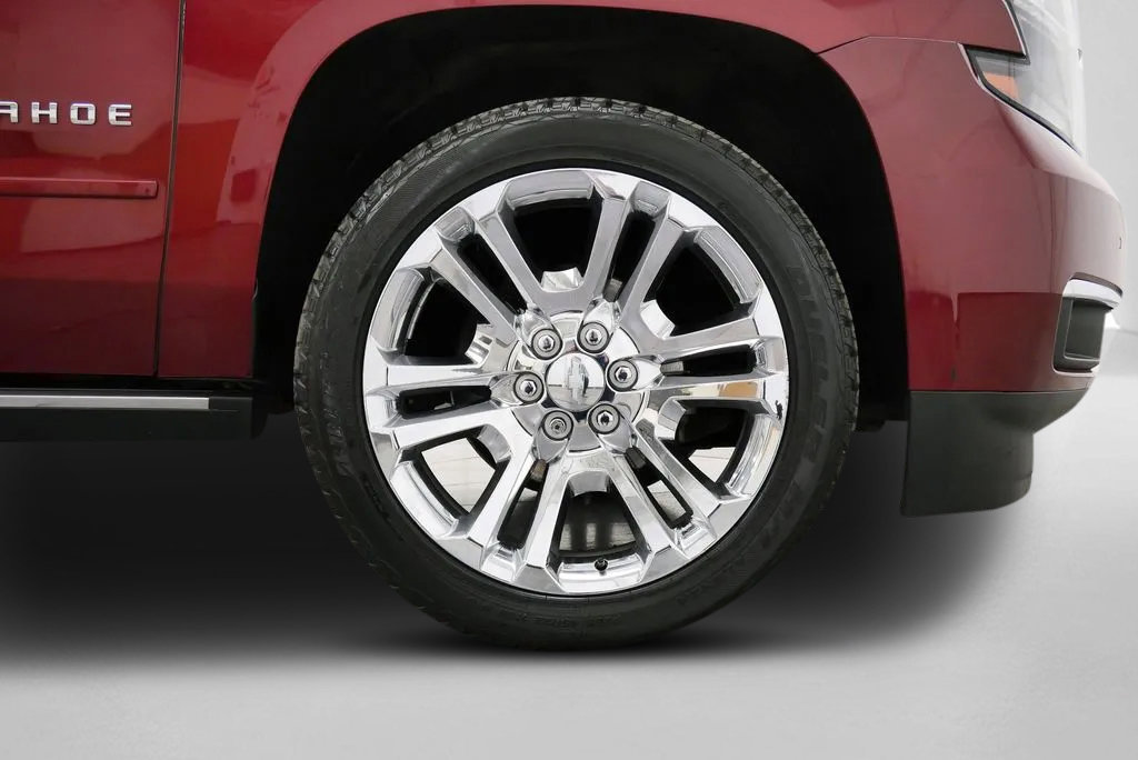 Used 2020 Chevrolet Tahoe Premier w/ Premier Plus Edition AWD/4WD image 40