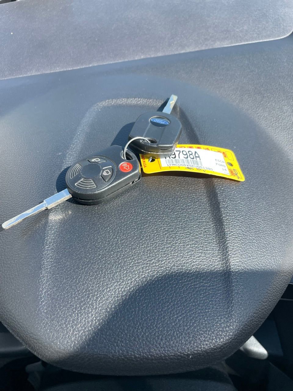 Used 2014 Ford Escape SE image 14