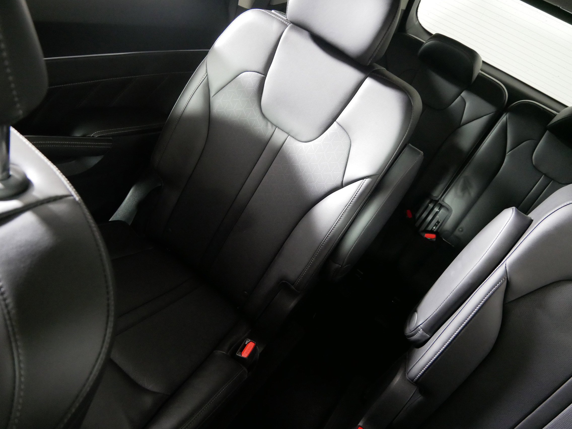 Used 2022 Kia Sorento SX image 12