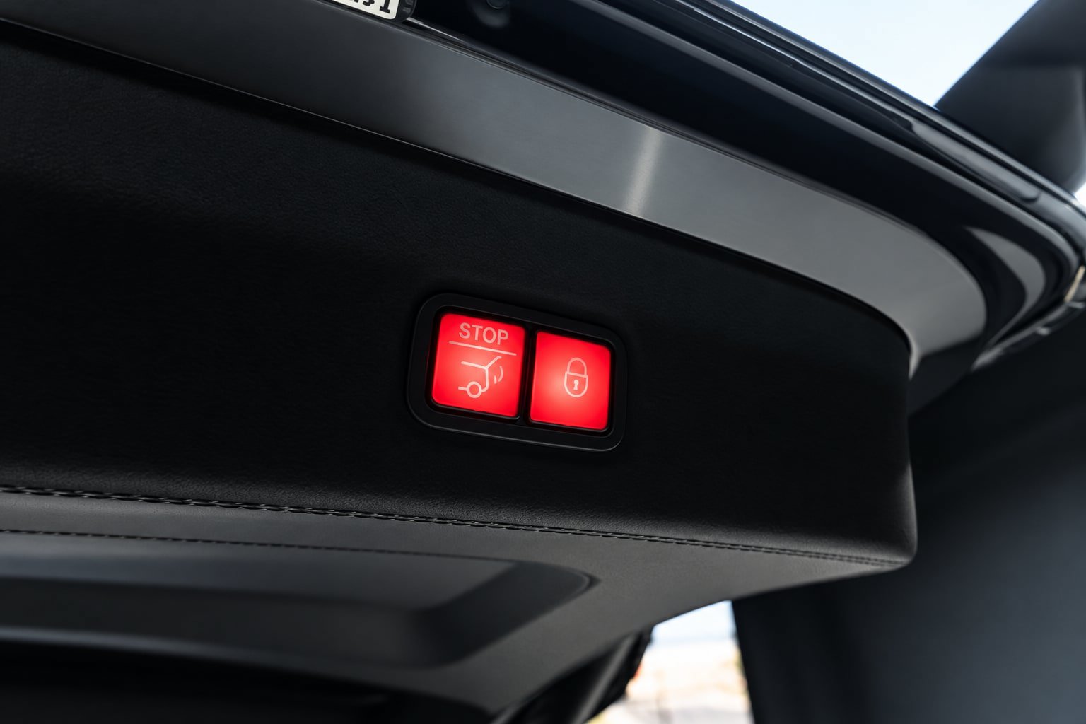 Used 2022 Mercedes-Benz Maybach GLS 600 4MATIC image 42