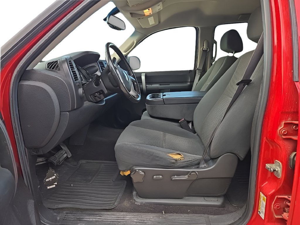 Used 2007 Chevrolet Silverado 1500 LT w/ 1LT Convenience Package AWD/4WD image 9