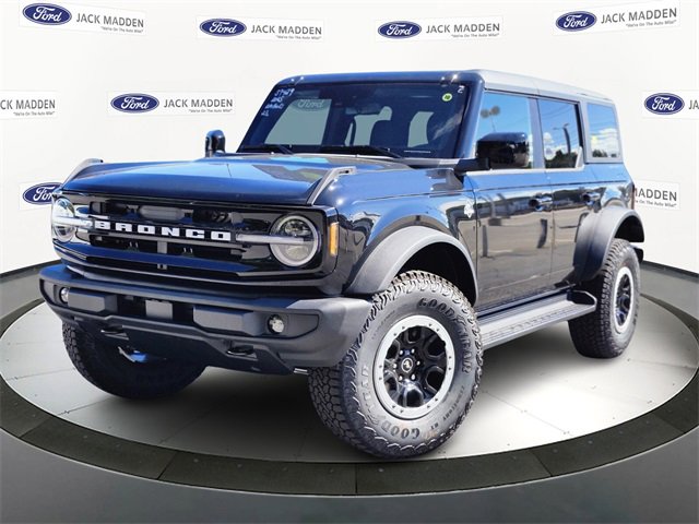 New 2025 Ford Bronco Outer Banks video 1