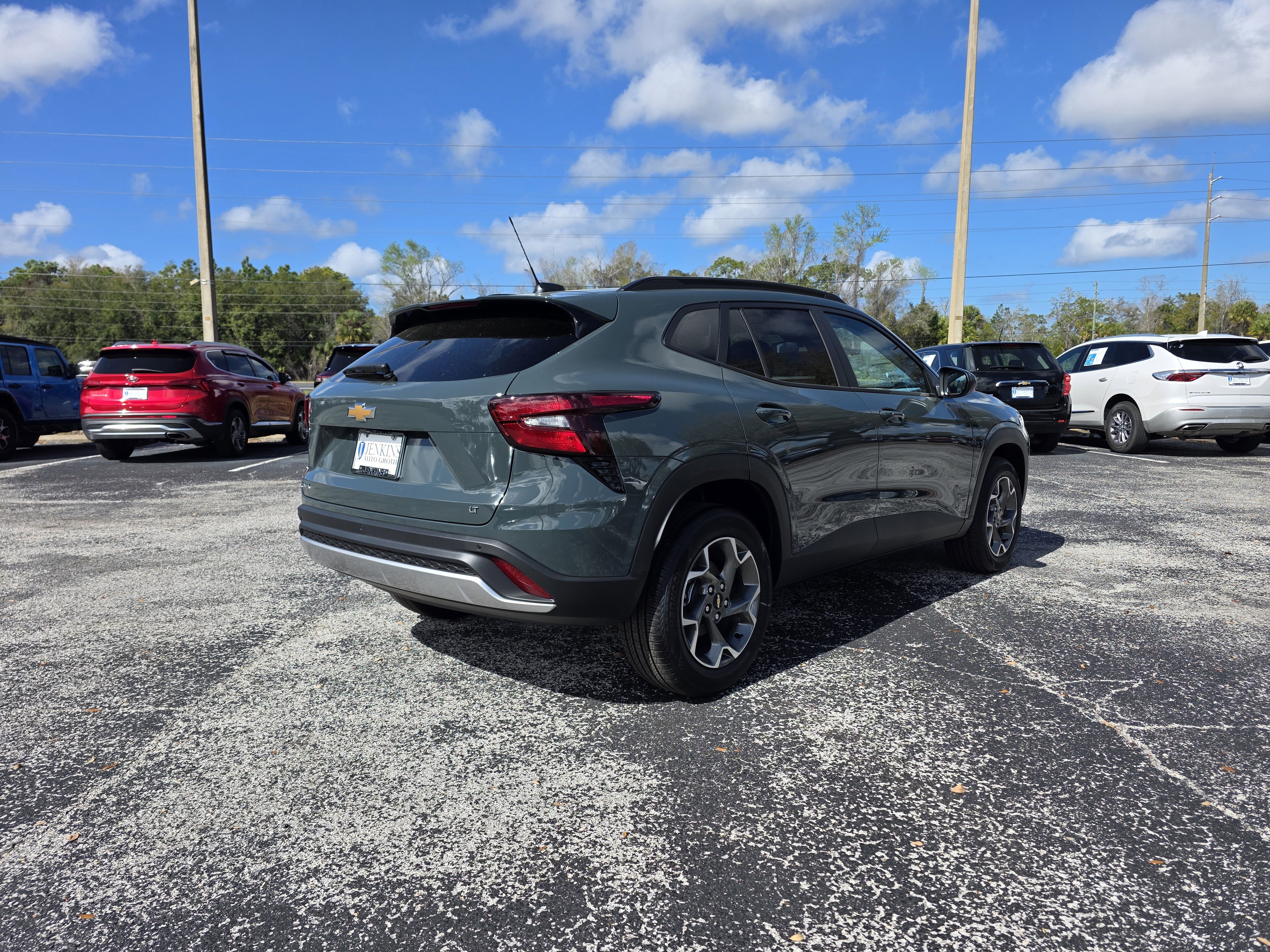 New 2026 Chevrolet Trax LT w/ Driver Confidence Package image 7