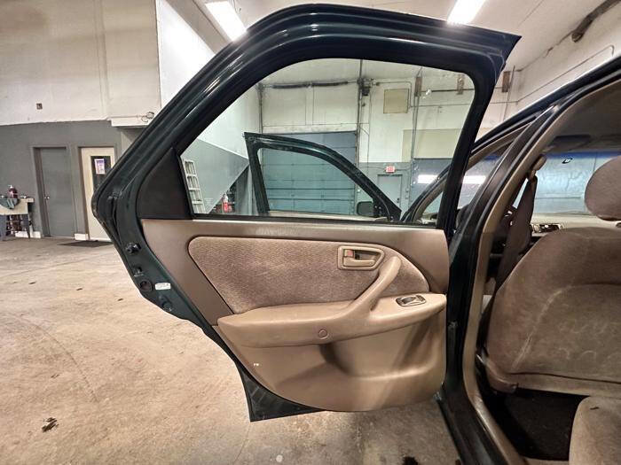 Used 1997 Toyota Camry CE FWD image 24