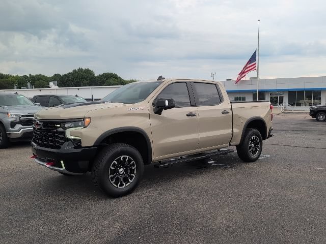 Used 2022 Chevrolet Silverado 1500 ZR2 AWD/4WD image 1