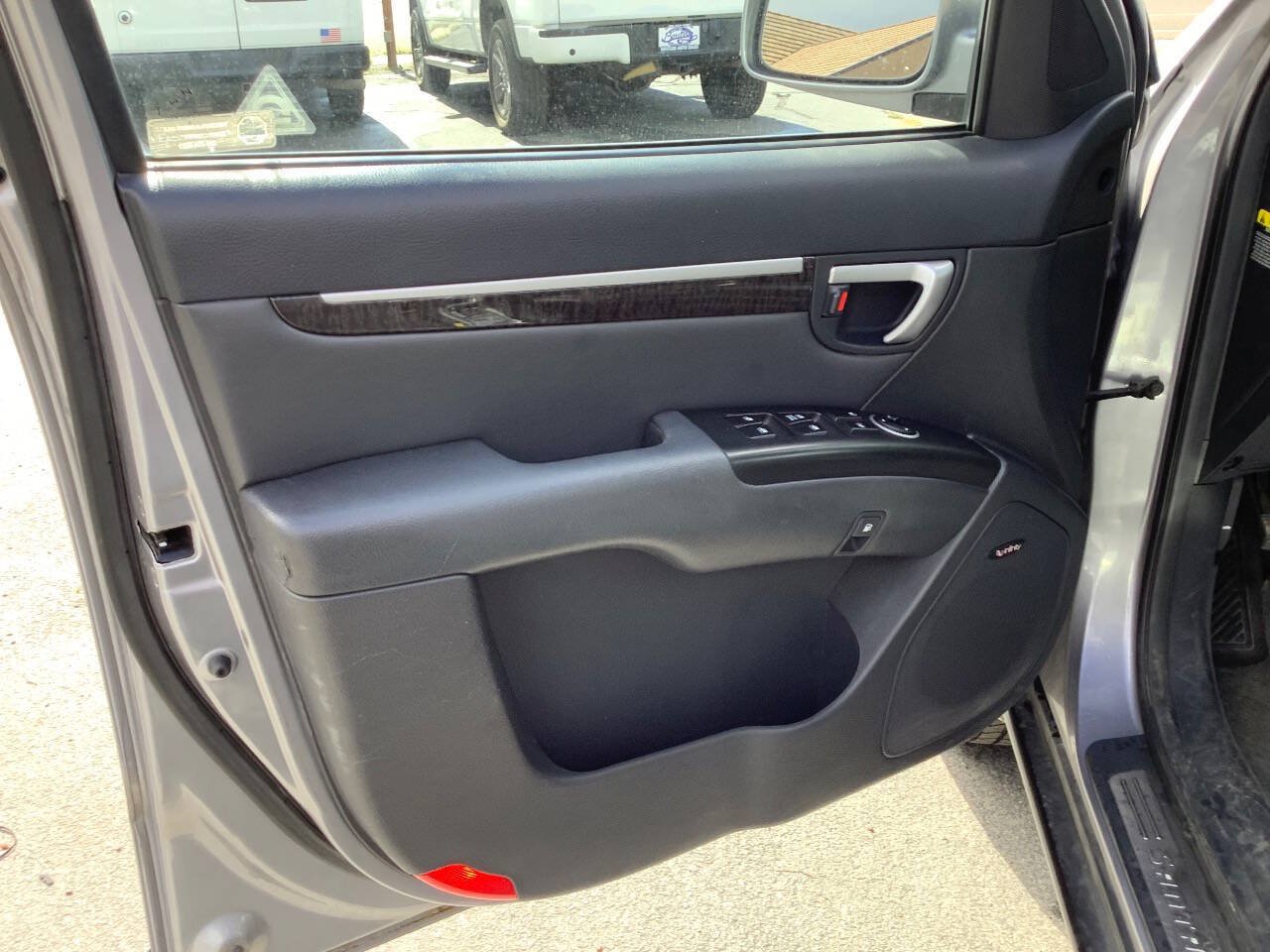 Used 2008 Hyundai Santa Fe Limited AWD/4WD image 27